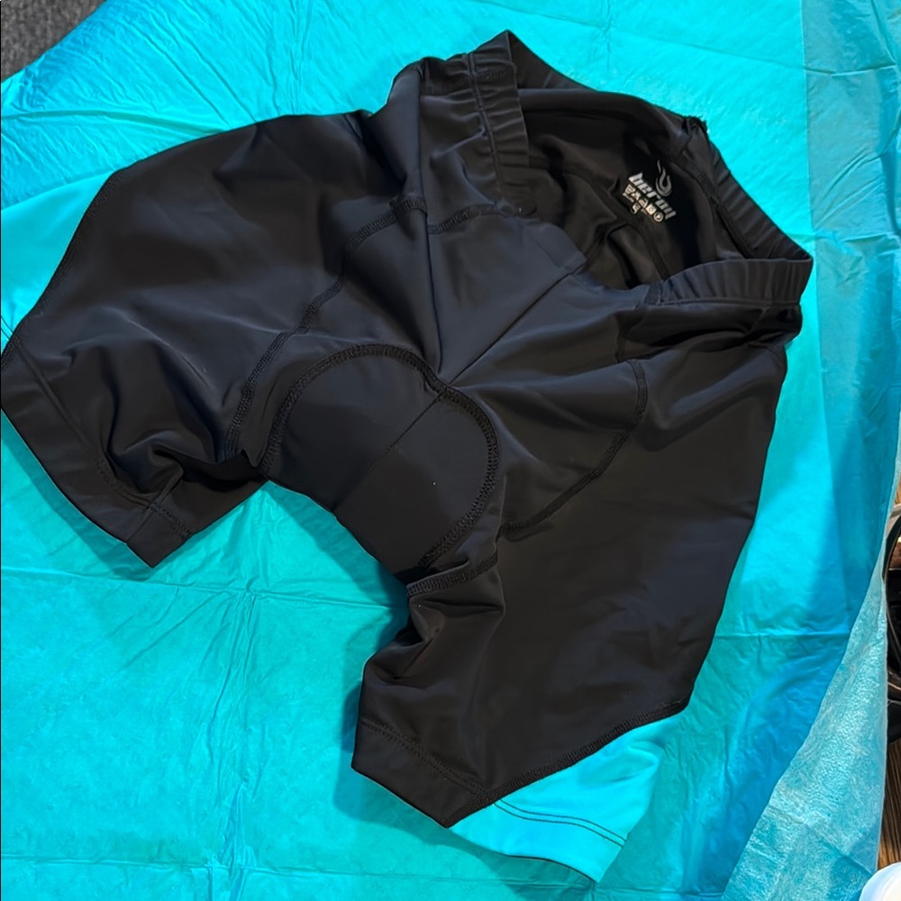 Pearl Izumi Black and Teal Cycling Shorts